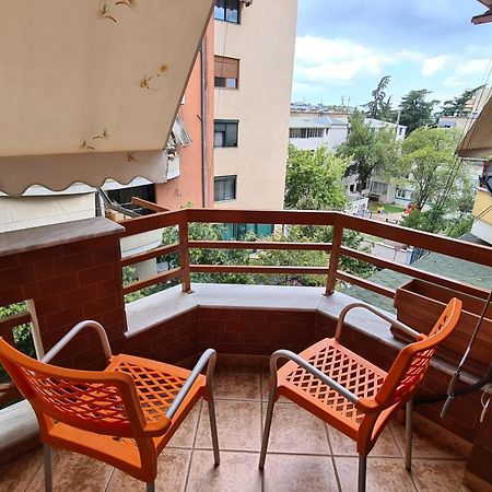 Family-Friendly Apt At 21 Dhjetori W/Self Check-In Tirana Bagian luar foto